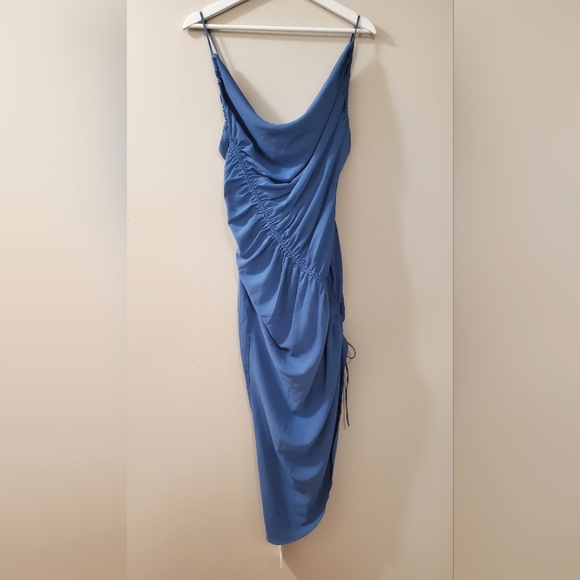 Abercrombie & Fitch - Asymmetrical Cinched Midi Dress - Size M  (NWT) - Picture 9 of 14